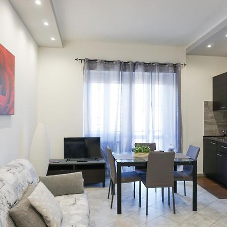 Metro Apartment Turin Exterior photo